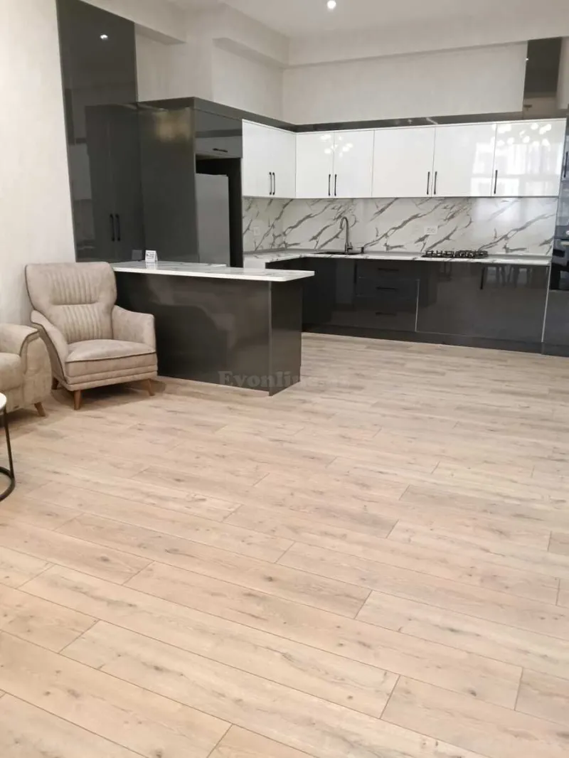 Satılır 2 otaqlı Mənzil Yeni tikili 91 m² 28 May m. - şəkil 6
