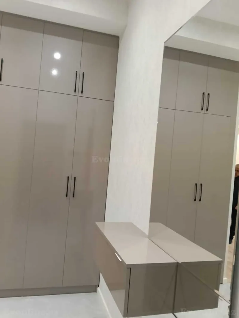 Satılır 2 otaqlı Mənzil Yeni tikili 91 m² 28 May m. - şəkil 15