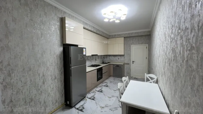 Kirayə verilir 2 otaqlı Mənzil Yeni tikili 101 m² Xətai m. - şəkil 14