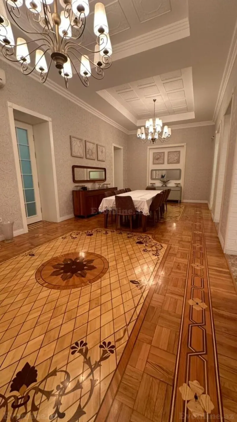 Satılır 5 otaqlı Mənzil Köhnə tikili 250 m² Sahil m. - şəkil 17