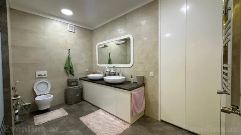 Satılır 5 otaqlı Mənzil Köhnə tikili 250 m² Sahil m. - şəkil 26