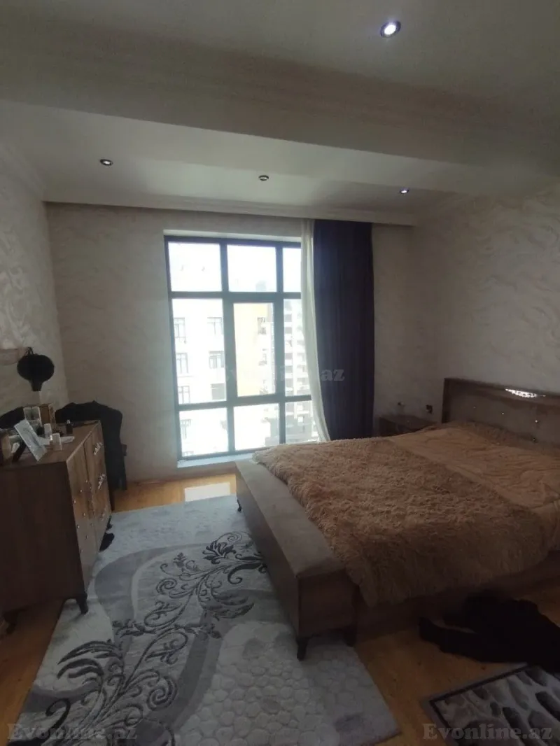 Satılır 3 otaqlı Mənzil Yeni tikili 107 m² Qara Qarayev m. - şəkil 9