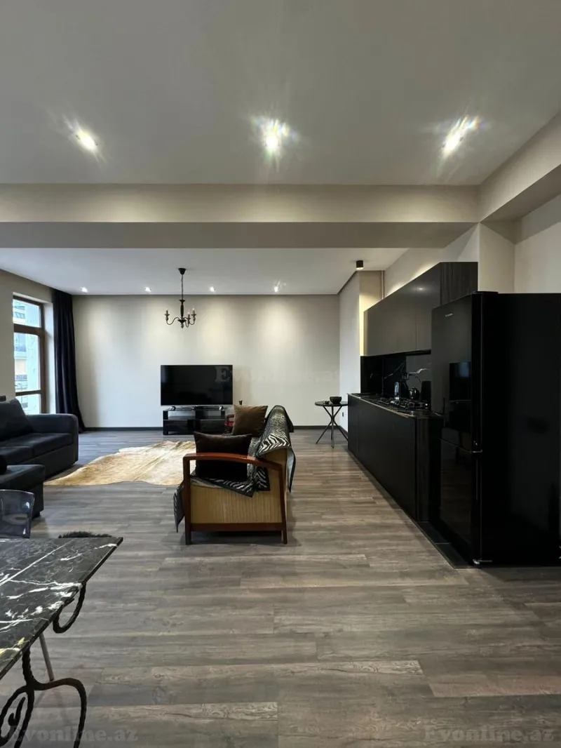 Kirayə verilir 2 otaqlı Mənzil Yeni tikili 100 m² Nizami m. - şəkil 5