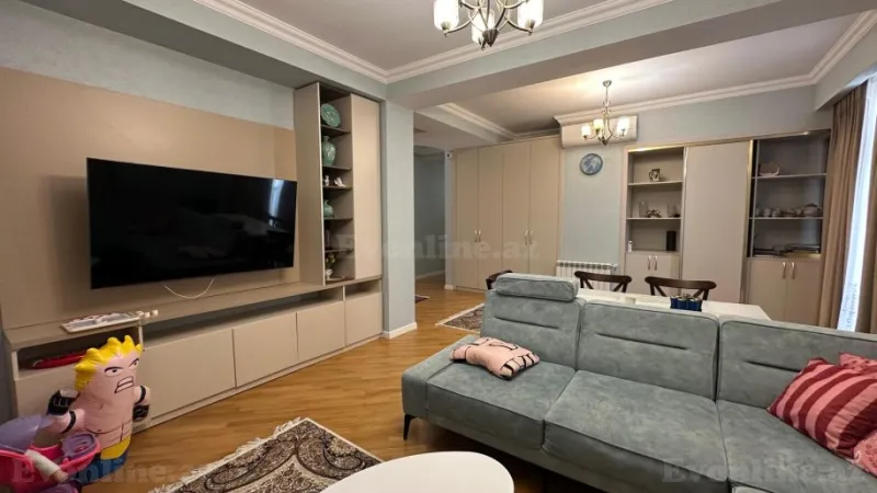 Kirayə verilir 5 otaqlı Mənzil Yeni tikili 210 m² Xətai r. - şəkil 28