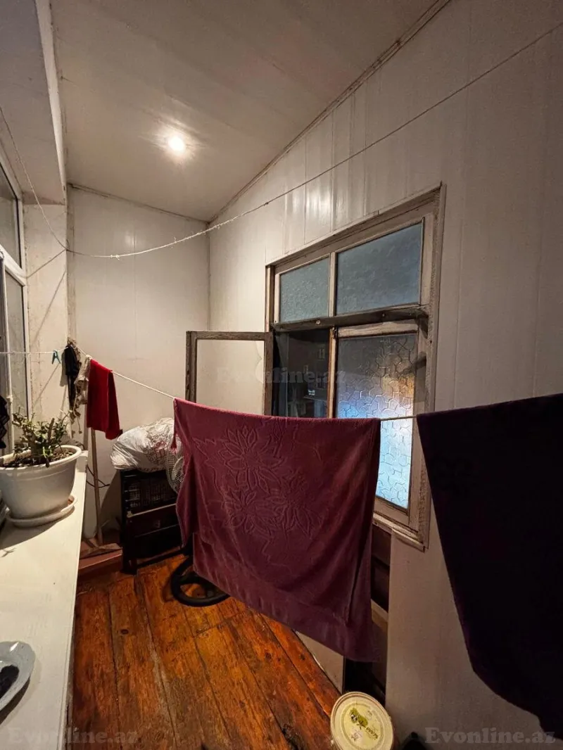 Satılır 2 otaqlı Mənzil Köhnə tikili 70 m² 28 May m. - şəkil 7