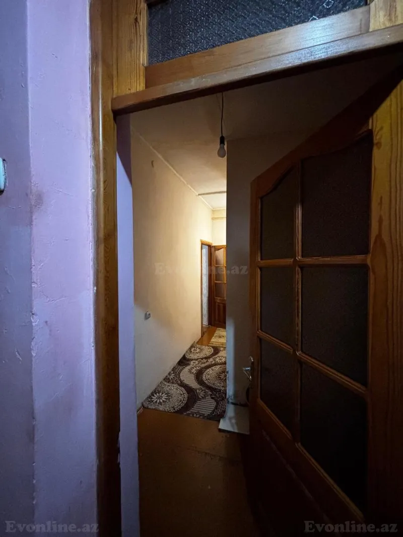 Satılır 2 otaqlı Mənzil Köhnə tikili 70 m² 28 May m. - şəkil 16