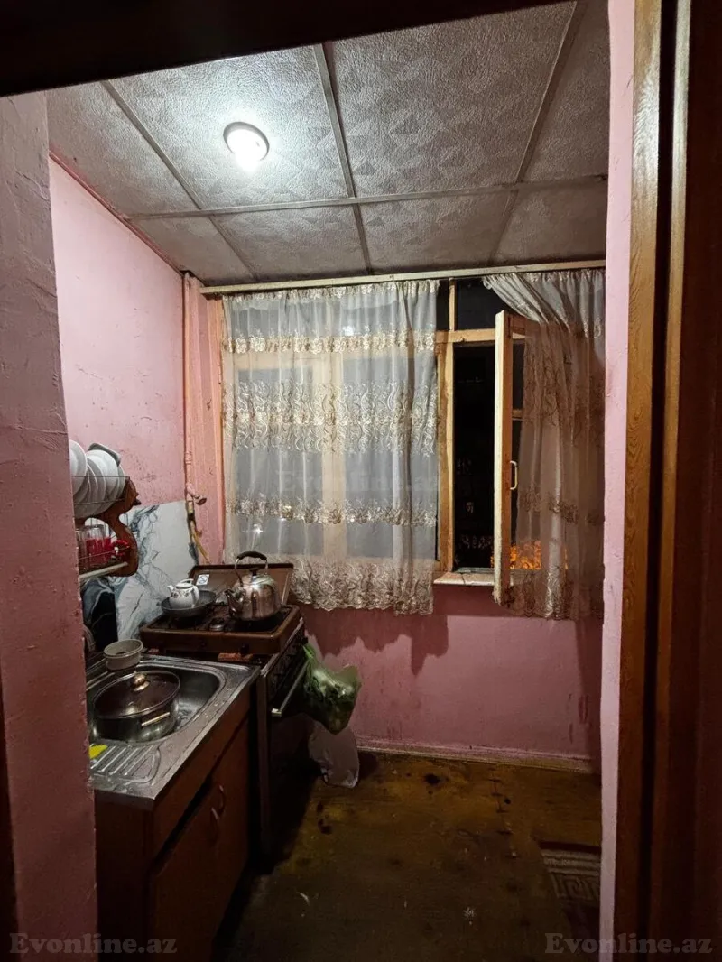 Satılır 2 otaqlı Mənzil Köhnə tikili 70 m² 28 May m. - şəkil 17