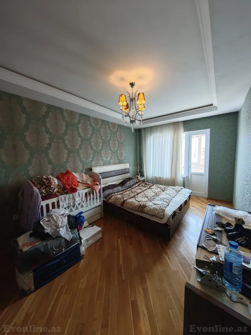 Satılır 4 otaqlı Mənzil Köhnə tikili 100 m² Sabunçu r. - şəkil 14