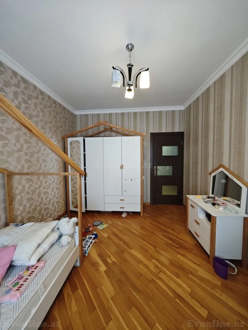 Satılır 4 otaqlı Mənzil Köhnə tikili 100 m² Sabunçu r. - şəkil 15