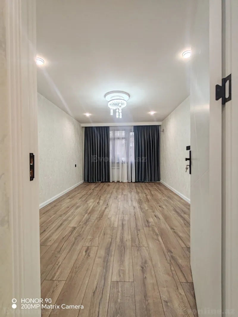 3 otaqlı Mənzil 75 m² Yasamal Satılır