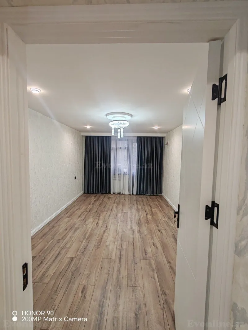 Satılır 3 otaqlı Mənzil Köhnə tikili 75 m² Yasamal - şəkil 13