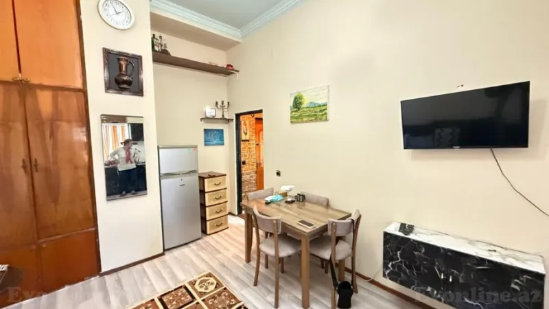 2 otaqlı Mənzil 45 m² Xətai r. Kirayə verilir