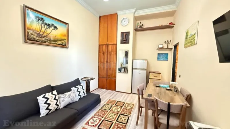 Kirayə verilir 2 otaqlı Mənzil Köhnə tikili 45 m² Xətai r. - şəkil 2