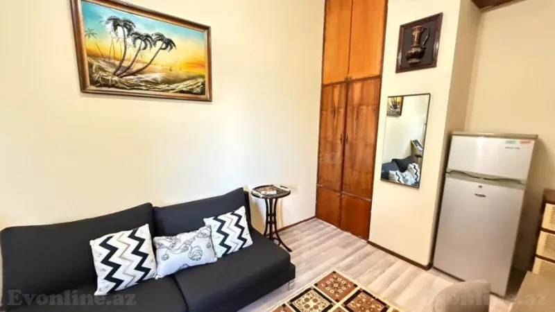 Kirayə verilir 2 otaqlı Mənzil Köhnə tikili 45 m² Xətai r. - şəkil 3