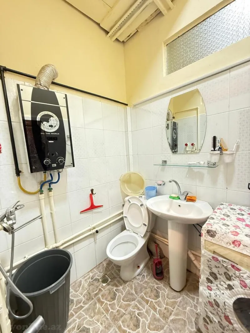 Kirayə verilir 2 otaqlı Mənzil Köhnə tikili 45 m² Xətai r. - şəkil 8