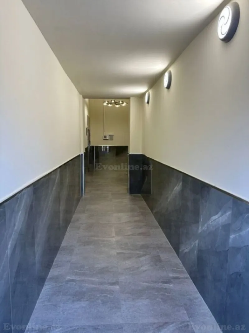 Satılır 3 otaqlı Mənzil Yeni tikili 130 m² Neftçilər m. - şəkil 2