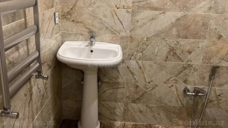 Kirayə verilir 3 otaqlı Mənzil Yeni tikili 120 m² Azadlıq prospekti m. - şəkil 6