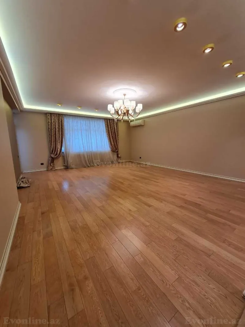 Satılır 4 otaqlı Mənzil Yeni tikili 200 m² Elmlər Akademiyası m. - şəkil 2