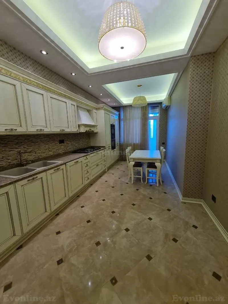 Satılır 4 otaqlı Mənzil Yeni tikili 200 m² Elmlər Akademiyası m. - şəkil 11