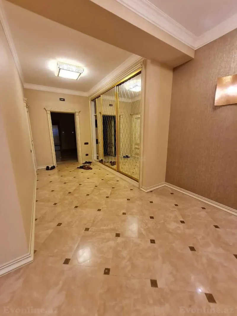 Satılır 4 otaqlı Mənzil Yeni tikili 200 m² Elmlər Akademiyası m. - şəkil 13