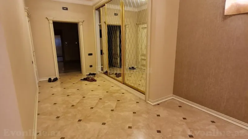 Satılır 4 otaqlı Mənzil Yeni tikili 200 m² Elmlər Akademiyası m. - şəkil 17