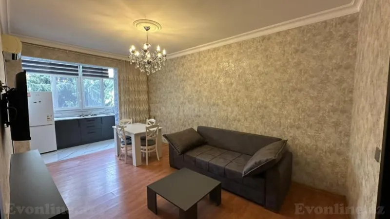 3 otaqlı Mənzil 65 m² 6-cı mikrorayon Kirayə verilir