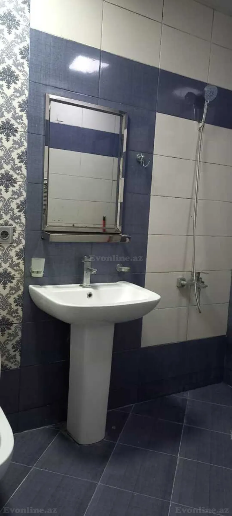 Kirayə verilir 2 otaqlı Mənzil Köhnə tikili 50 m² Nəsimi m. - şəkil 9