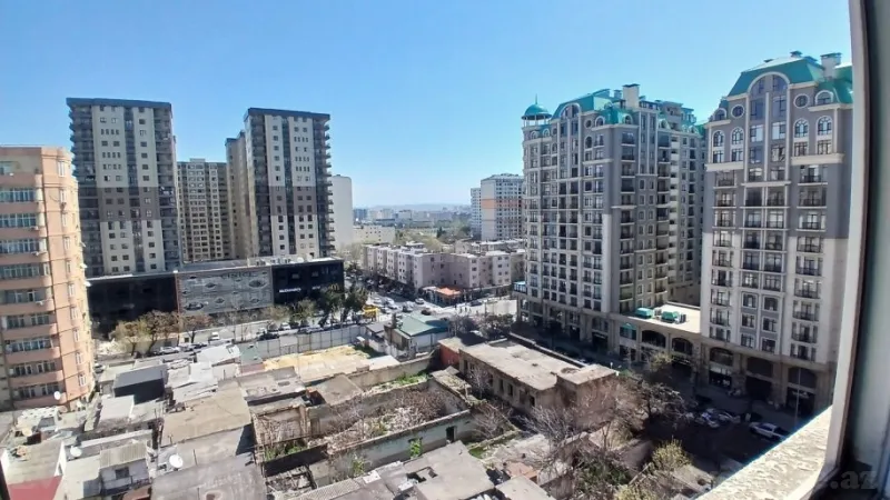 Satılır 4 otaqlı Mənzil Yeni tikili 168 m² Nəsimi r. - şəkil 5