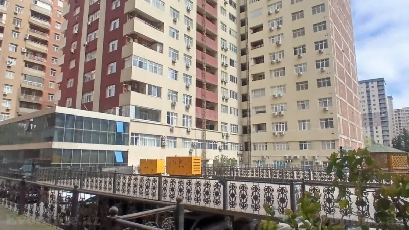 Satılır 4 otaqlı Mənzil Yeni tikili 168 m² Nəsimi r. - şəkil 19