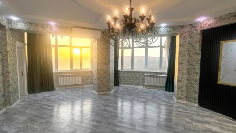 Satılır 4 otaqlı Mənzil Yeni tikili 170 m² İnşaatçılar m. - şəkil 2
