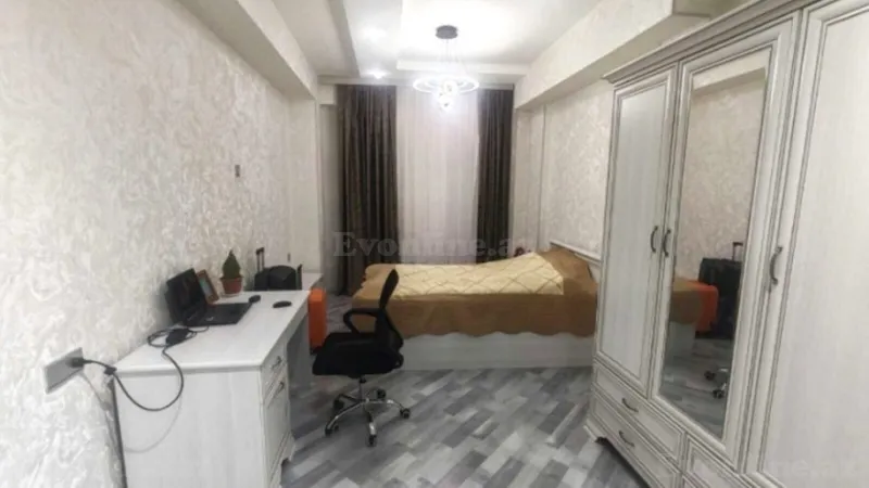 Satılır 4 otaqlı Mənzil Yeni tikili 170 m² İnşaatçılar m. - şəkil 6