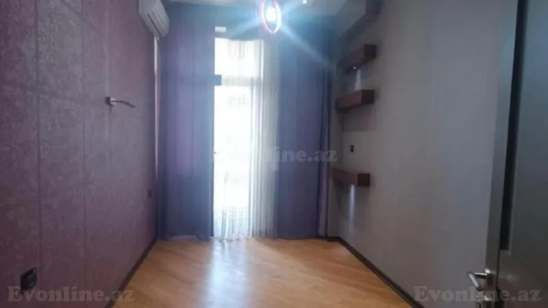 Satılır 4 otaqlı Mənzil Yeni tikili 170 m² İnşaatçılar m. - şəkil 5