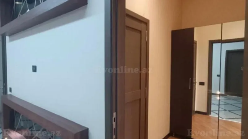 Satılır 4 otaqlı Mənzil Yeni tikili 170 m² İnşaatçılar m. - şəkil 9