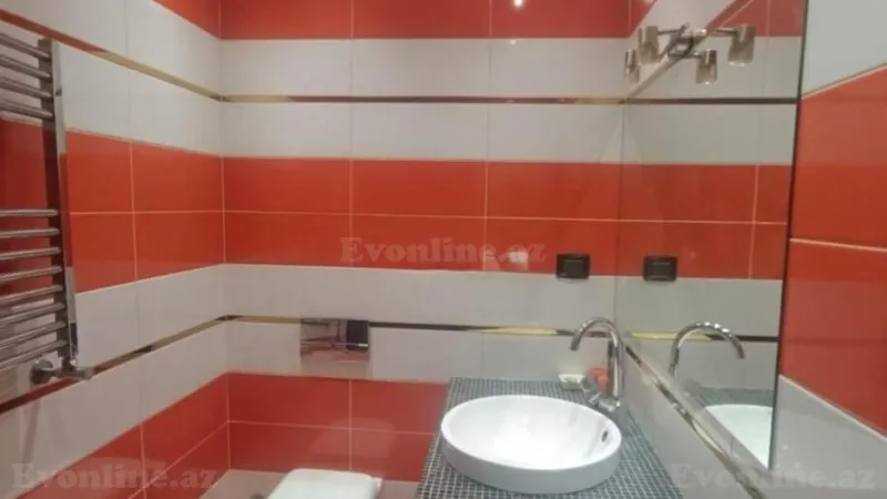 Satılır 4 otaqlı Mənzil Yeni tikili 170 m² İnşaatçılar m. - şəkil 13