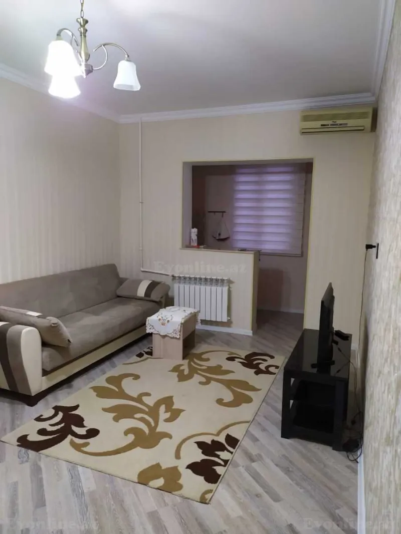 2 otaqlı Mənzil 45 m² 9-cu mikrorayon Kirayə verilir