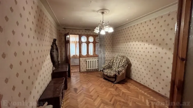 Satılır 4 otaqlı Mənzil Köhnə tikili 100 m² Əhmədli - şəkil 3