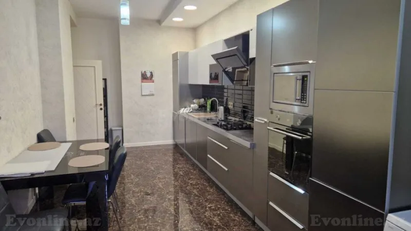 Kirayə verilir 4 otaqlı Mənzil Yeni tikili 180 m² Nizami m. - şəkil 15