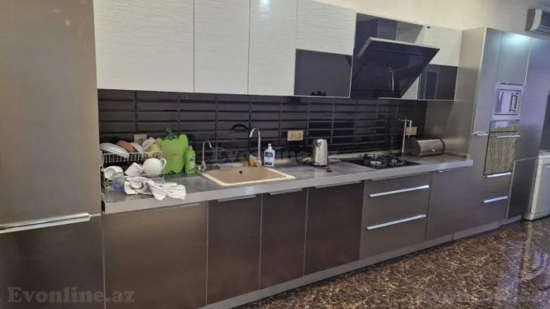 Kirayə verilir 4 otaqlı Mənzil Yeni tikili 180 m² Nizami m. - şəkil 17