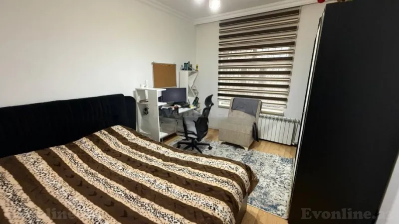 Satılır 3 otaqlı Mənzil Köhnə tikili 80 m² Yeni Yasamal - şəkil 13