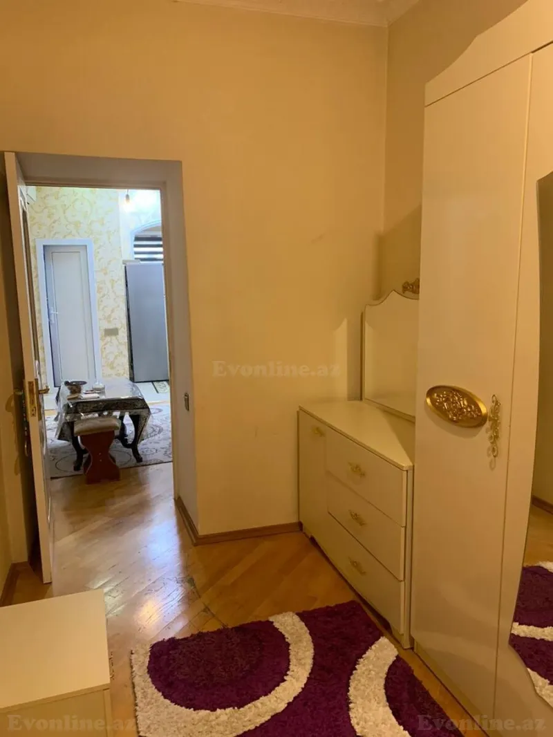 Kirayə verilir 2 otaqlı Mənzil Köhnə tikili 50 m² 28 May m. - şəkil 12