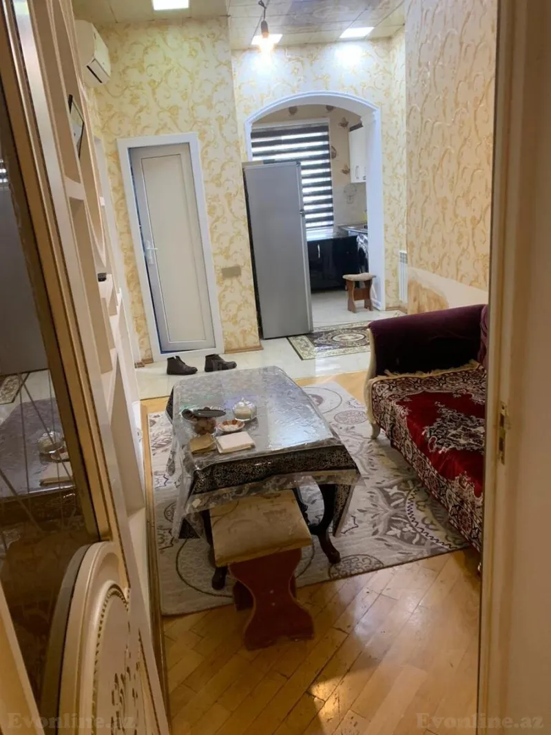 Kirayə verilir 2 otaqlı Mənzil Köhnə tikili 50 m² 28 May m. - şəkil 13