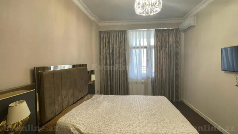 Satılır 5 otaqlı Mənzil Yeni tikili 210 m² Xətai m. - şəkil 4