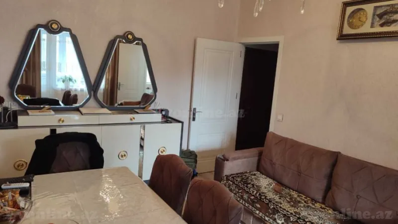 Satılır 2 otaqlı Mənzil Köhnə tikili 55 m² 3-cü mikrorayon