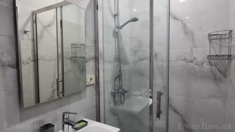 Kirayə verilir 3 otaqlı Mənzil Yeni tikili 130 m² Xətai r. - şəkil 14