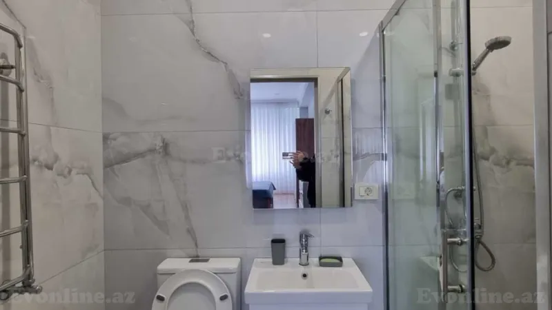 Kirayə verilir 3 otaqlı Mənzil Yeni tikili 130 m² Xətai r. - şəkil 16