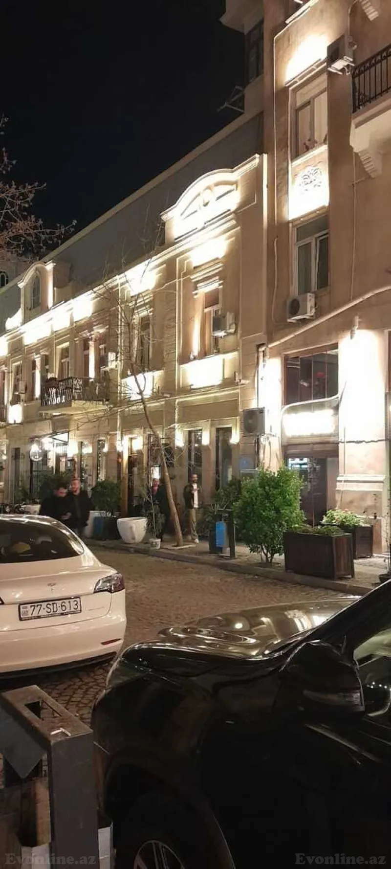 Satılır 3 otaqlı Mənzil Köhnə tikili 110 m² Sahil m. - şəkil 4