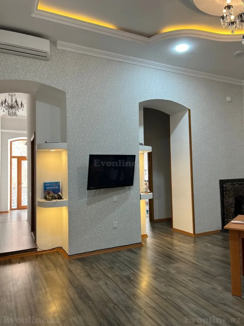 Satılır 3 otaqlı Mənzil Köhnə tikili 110 m² Sahil m. - şəkil 7