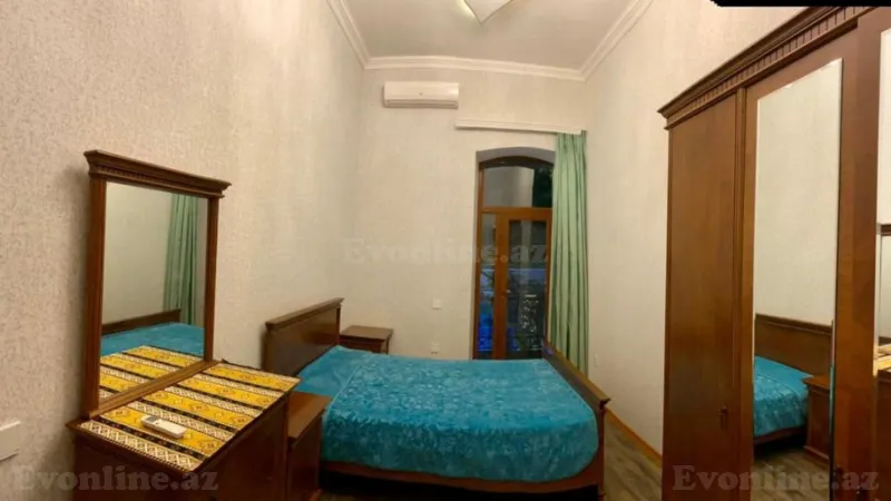 Satılır 3 otaqlı Mənzil Köhnə tikili 110 m² Sahil m. - şəkil 9