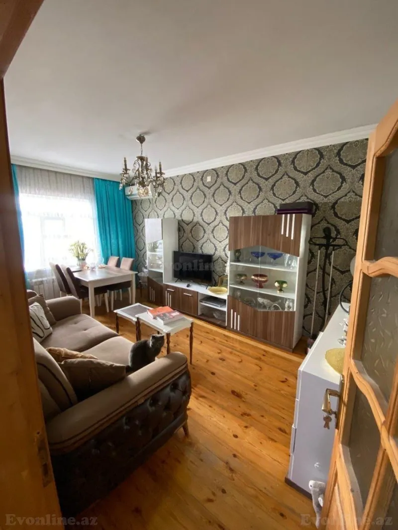 Satılır 2 otaqlı Mənzil Köhnə tikili 65 m² Hövsan