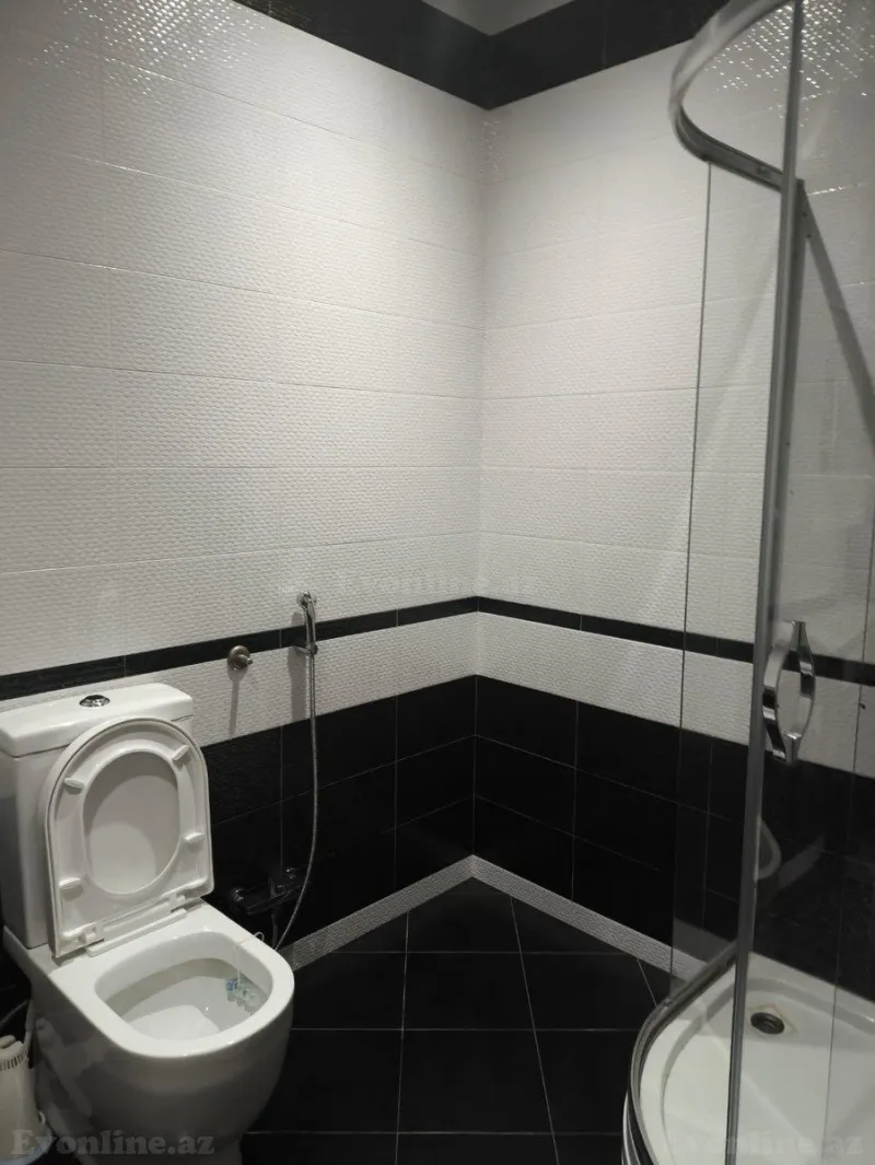 Kirayə verilir 3 otaqlı Mənzil Yeni tikili 160 m² Xətai m. - şəkil 7